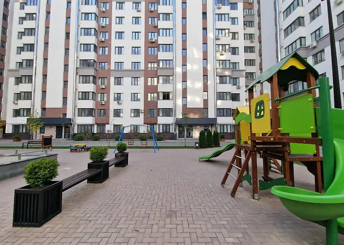 Center Candle Apartment